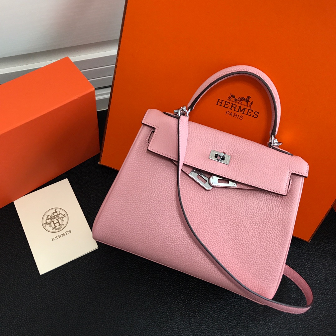 Hermes Kelly 32cm Handbag Shoulder Bag in Pink Togo Leather